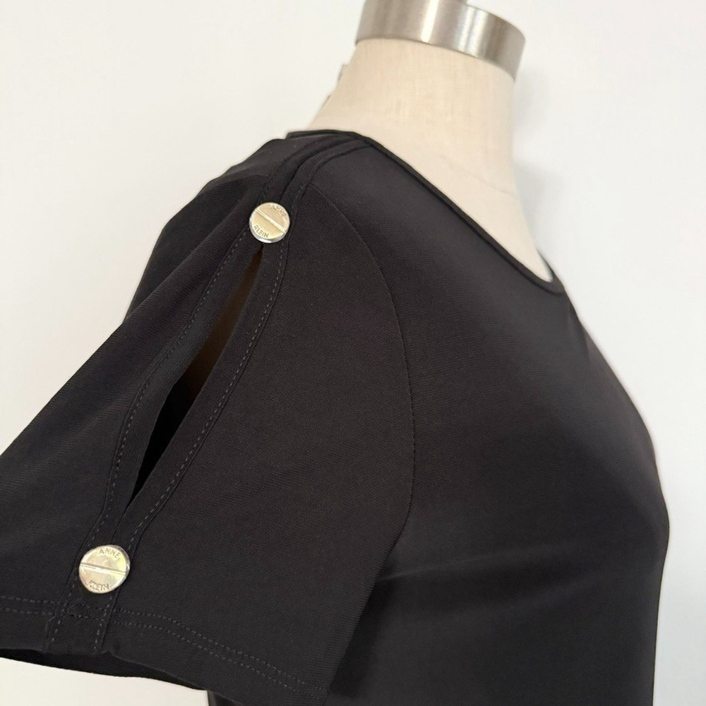 Anne Klein Short Sleeve Button Shoulder Blouse Women’s Small Black Gold New - Picture 3 of 10